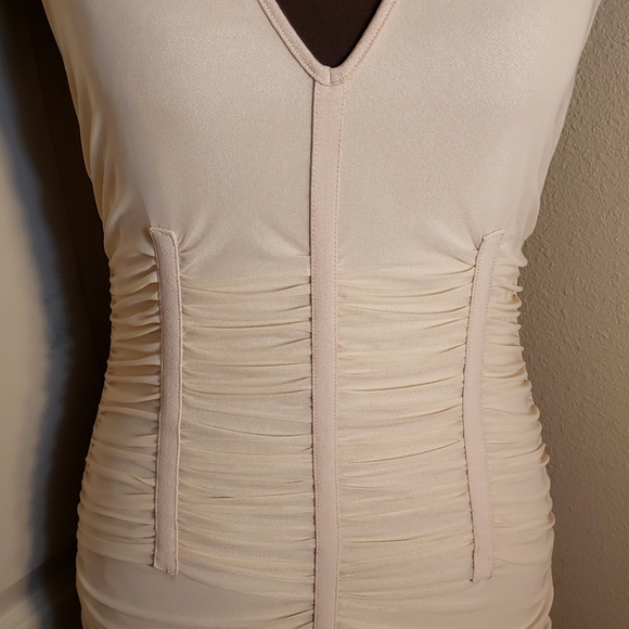 Nwot guess by Marciano medium Norie dress ruched - Picture 3 of 8